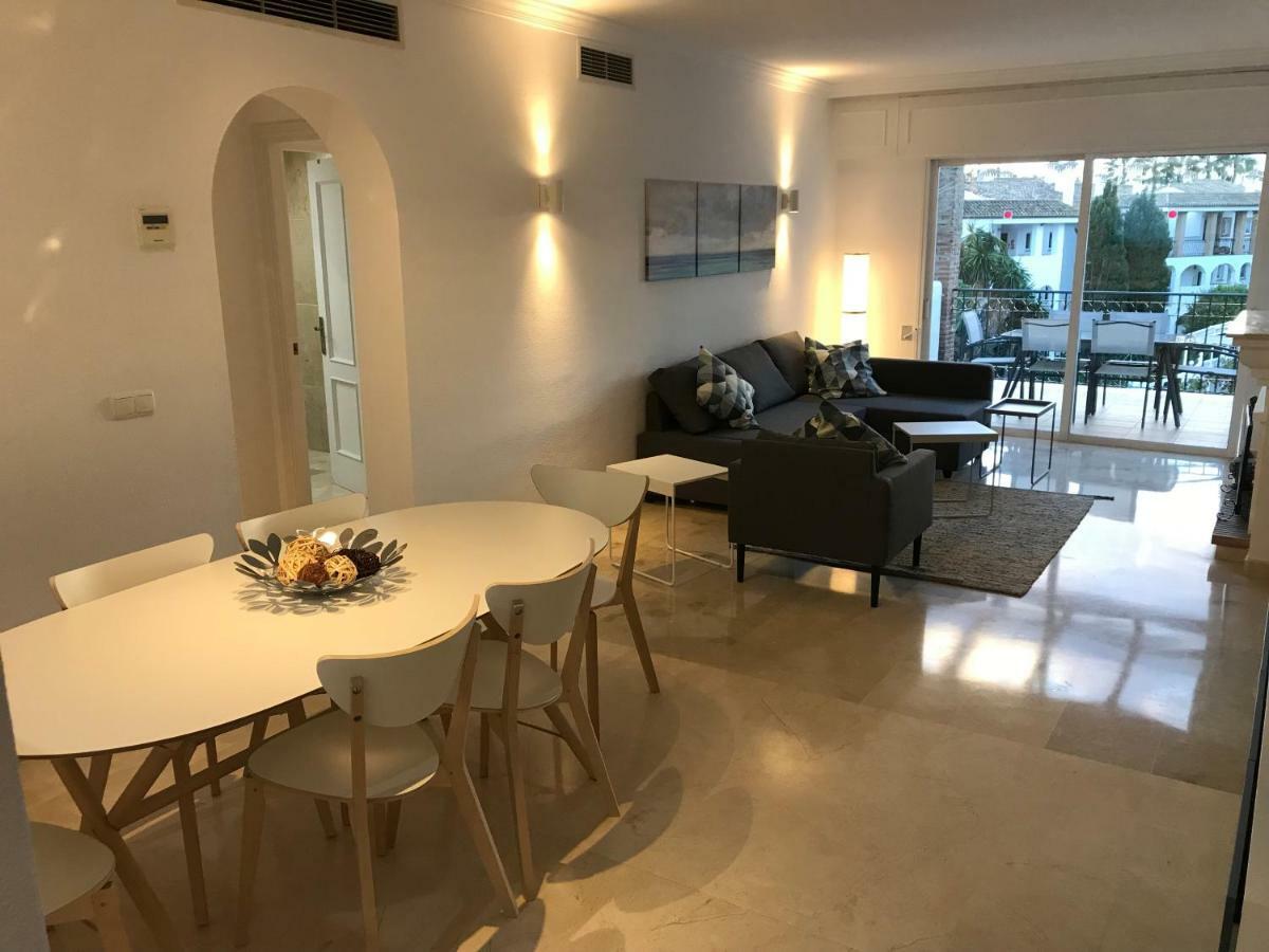 Marbella - Estepona beach frontline apartment Exterior foto