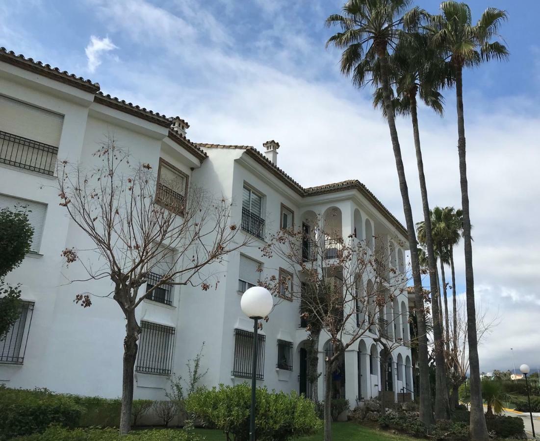 Marbella - Estepona beach frontline apartment Exterior foto
