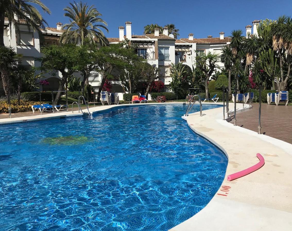 Marbella - Estepona beach frontline apartment Exterior foto